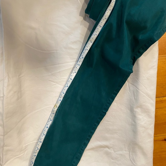 🎉HP🎉Chicos NWT So Slimming Girlfriend Slim Leg Ankle Jasper Green Jeans 00P - Picture 4 of 7